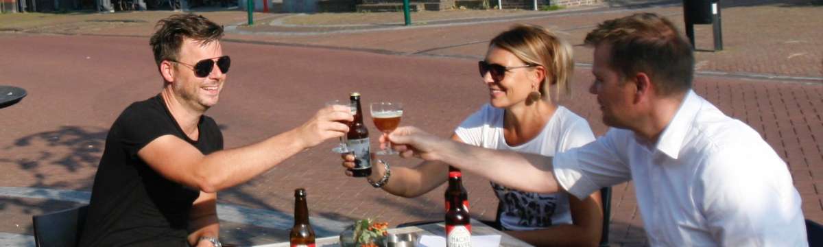 Lokale brouwerijen presenteren zich op Feanster bierfestival