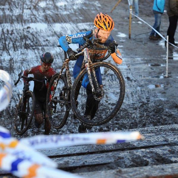 22e Internationale Centrumcross Surhuisterveen 2017 | Wielrennen Surhuisterveen