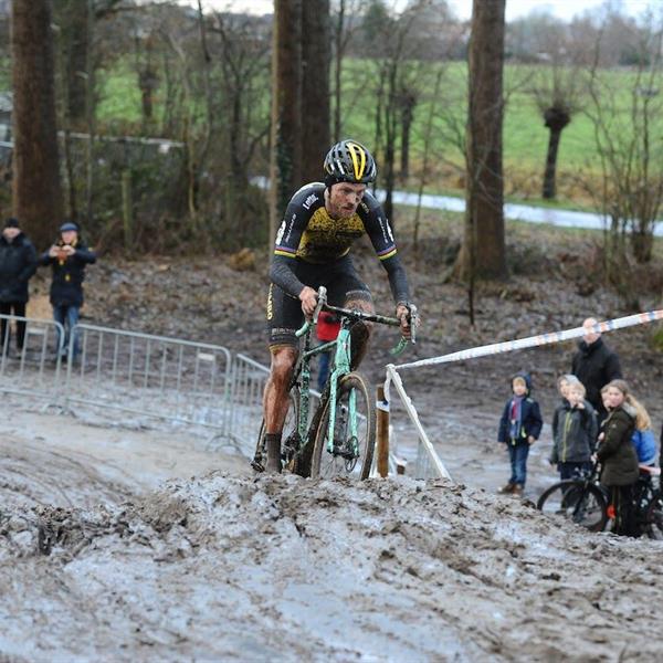 22e Internationale Centrumcross Surhuisterveen 2017 | Wielrennen Surhuisterveen