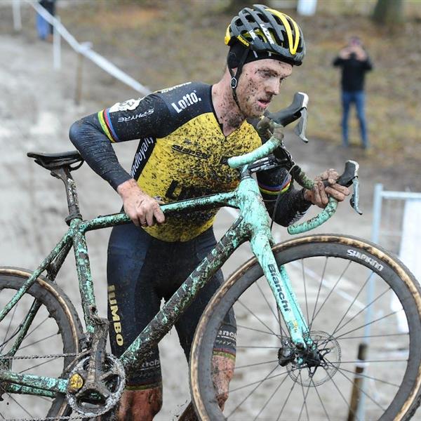 22e Internationale Centrumcross Surhuisterveen 2017 | Wielrennen Surhuisterveen