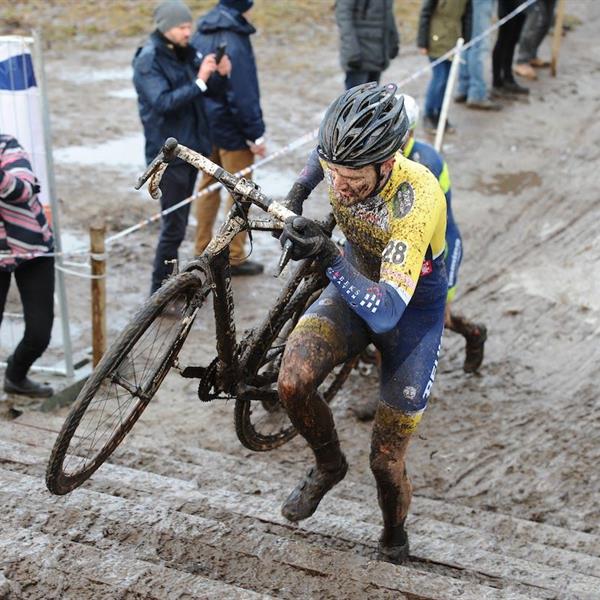 22e Internationale Centrumcross Surhuisterveen 2017 | Wielrennen Surhuisterveen