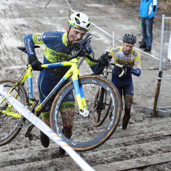 22e Internationale Centrumcross Surhuisterveen 2017 | Wielrennen Surhuisterveen