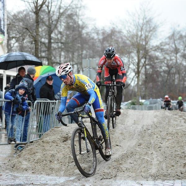 22e Internationale Centrumcross Surhuisterveen 2017 | Wielrennen Surhuisterveen