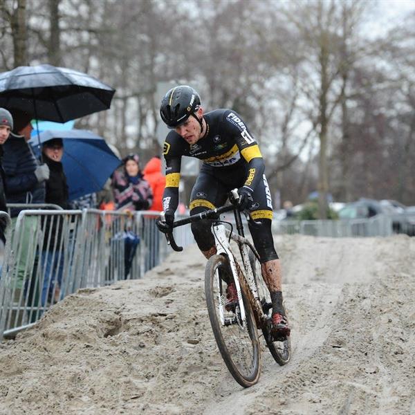 22e Internationale Centrumcross Surhuisterveen 2017 | Wielrennen Surhuisterveen