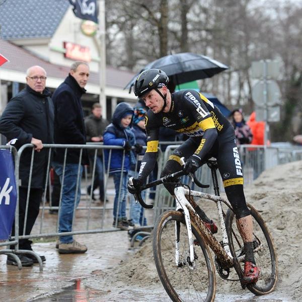 22e Internationale Centrumcross Surhuisterveen 2017 | Wielrennen Surhuisterveen