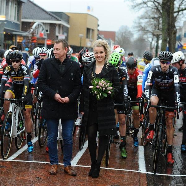 22e Internationale Centrumcross Surhuisterveen 2017 | Wielrennen Surhuisterveen