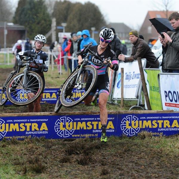 22e Internationale Centrumcross Surhuisterveen 2017 | Wielrennen Surhuisterveen