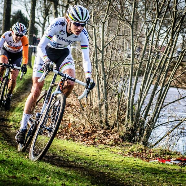 20e Internationale Centrumcross Surhuisterveen 2015 | Wielrennen Surhuisterveen