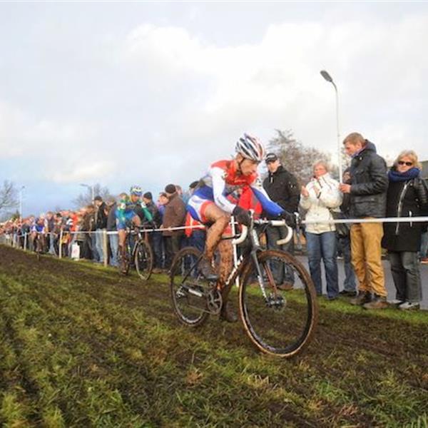 19e Internationale Centrumcross Surhuisterveen 2014 (2) | Wielrennen Surhuisterveen