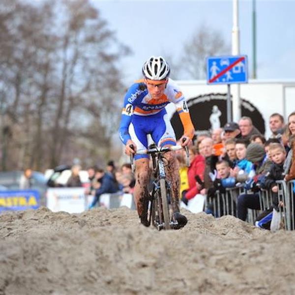 19e Internationale Centrumcross Surhuisterveen 2014 (2) | Wielrennen Surhuisterveen