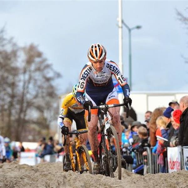19e Internationale Centrumcross Surhuisterveen 2014 (2) | Wielrennen Surhuisterveen