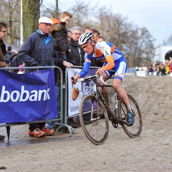 19e Internationale Centrumcross Surhuisterveen 2014 (2) | Wielrennen Surhuisterveen
