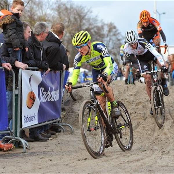 19e Internationale Centrumcross Surhuisterveen 2014 (2) | Wielrennen Surhuisterveen