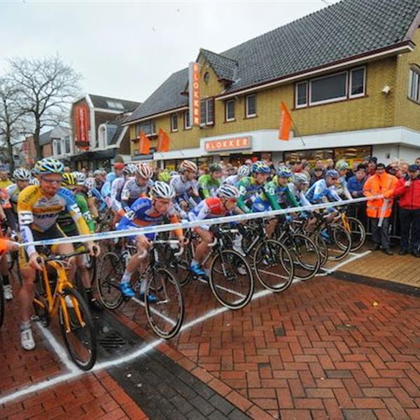 19e Internationale Centrumcross Surhuisterveen 2014 (2) | Wielrennen Surhuisterveen