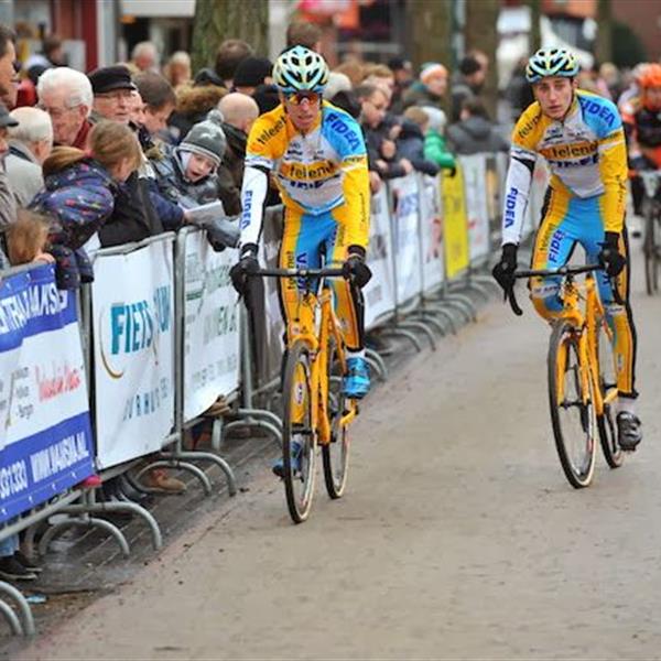 19e Internationale Centrumcross Surhuisterveen 2014 (2) | Wielrennen Surhuisterveen