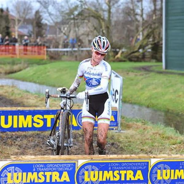 19e Internationale Centrumcross Surhuisterveen 2014 (2) | Wielrennen Surhuisterveen