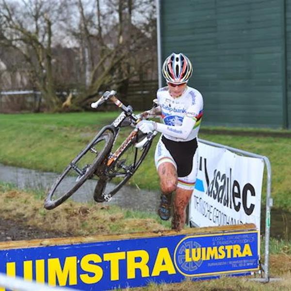 19e Internationale Centrumcross Surhuisterveen 2014 (2) | Wielrennen Surhuisterveen