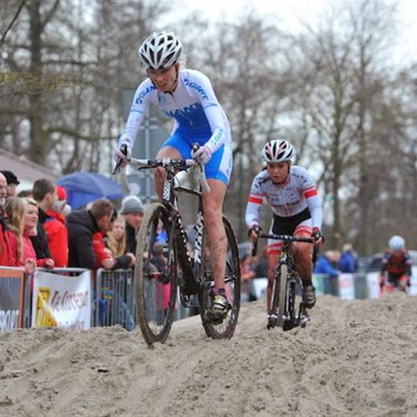 19e Internationale Centrumcross Surhuisterveen 2014 (2) | Wielrennen Surhuisterveen