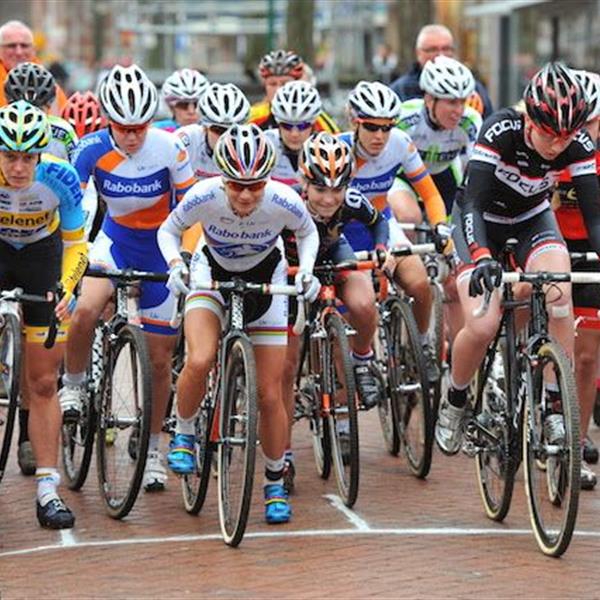19e Internationale Centrumcross Surhuisterveen 2014 (2) | Wielrennen Surhuisterveen