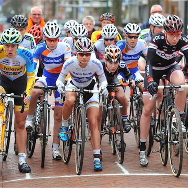 19e Internationale Centrumcross Surhuisterveen 2014 (2) | Wielrennen Surhuisterveen