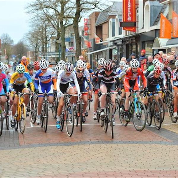 19e Internationale Centrumcross Surhuisterveen 2014 (2) | Wielrennen Surhuisterveen
