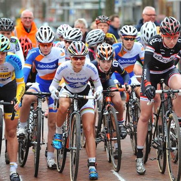19e Internationale Centrumcross Surhuisterveen 2014 (2) | Wielrennen Surhuisterveen