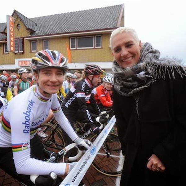 19e Internationale Centrumcross Surhuisterveen 2014 (2) | Wielrennen Surhuisterveen