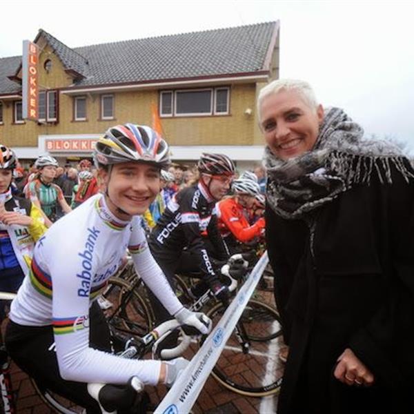 19e Internationale Centrumcross Surhuisterveen 2014 (2) | Wielrennen Surhuisterveen