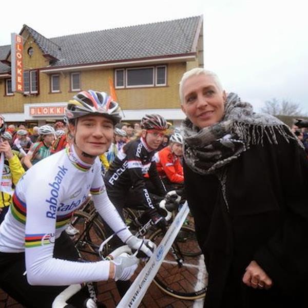 19e Internationale Centrumcross Surhuisterveen 2014 (2) | Wielrennen Surhuisterveen