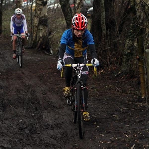 16e Centrumcross Surhuisterveen 2011 | Wielrennen Surhuisterveen