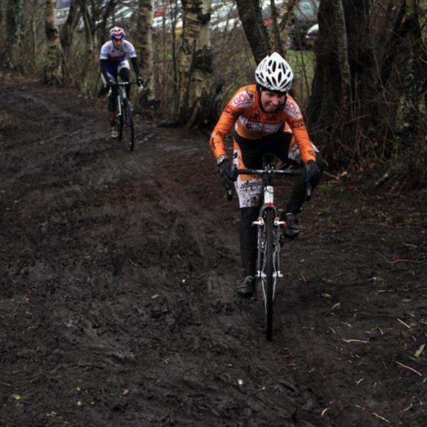 16e Centrumcross Surhuisterveen 2011 | Wielrennen Surhuisterveen