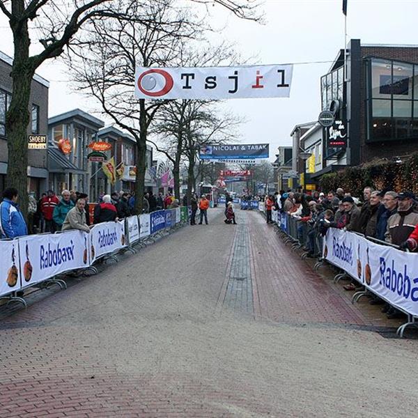 14e Centrumcross Surhuisterveen 2009 | Wielrennen Surhuisterveen