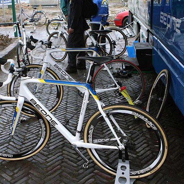 14e Centrumcross Surhuisterveen 2009 | Wielrennen Surhuisterveen