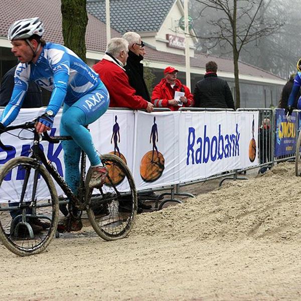 14e Centrumcross Surhuisterveen 2009 | Wielrennen Surhuisterveen
