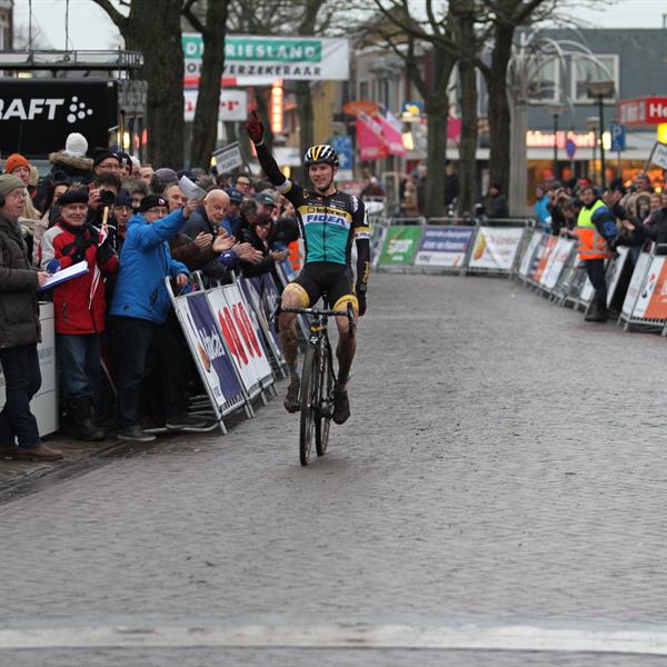 21e Internationale Centrumcross Surhuisterveen 2016 (2) | Wielrennen Surhuisterveen