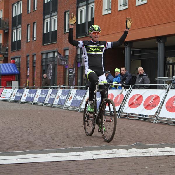 21e Internationale Centrumcross Surhuisterveen 2016 (2) | Wielrennen Surhuisterveen