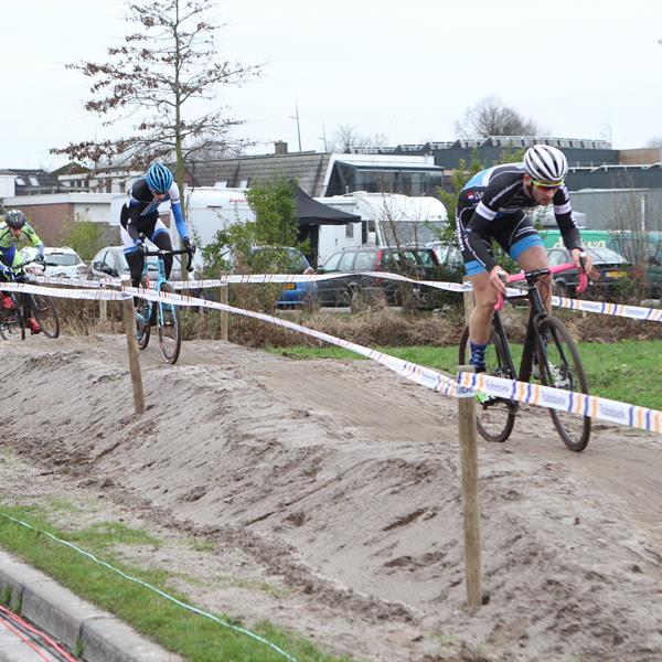 21e Internationale Centrumcross Surhuisterveen 2016 (2) | Wielrennen Surhuisterveen
