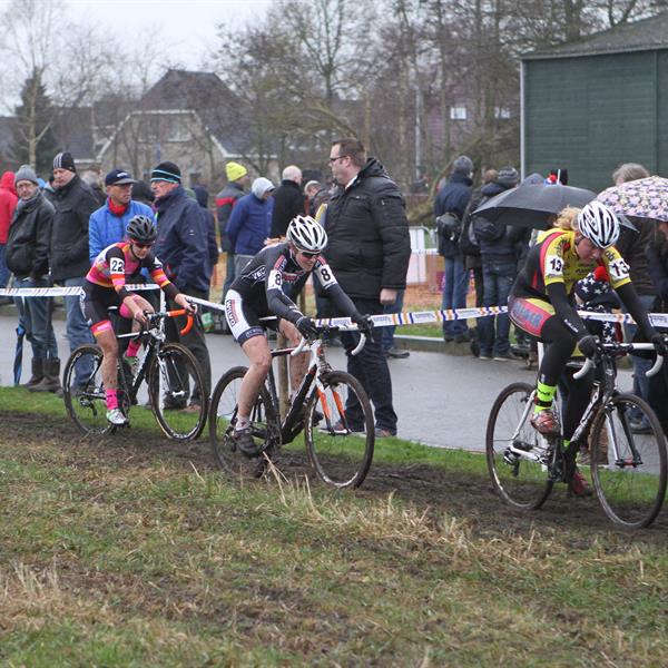 21e Internationale Centrumcross Surhuisterveen 2016 (2) | Wielrennen Surhuisterveen