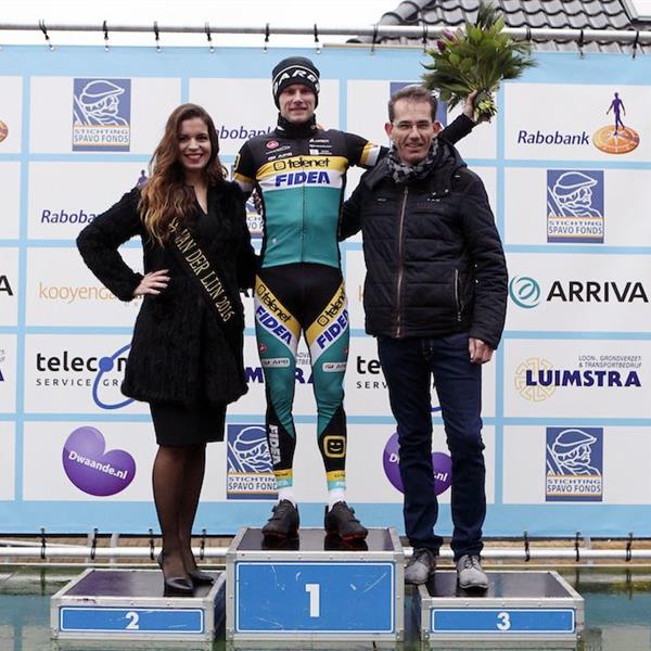 21e Internationale Centrumcross Surhuisterveen 2016 | Wielrennen Surhuisterveen