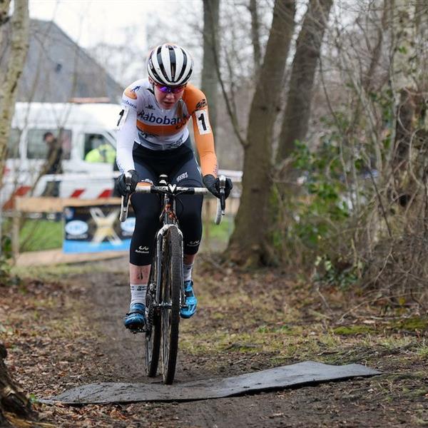 21e Internationale Centrumcross Surhuisterveen 2016 | Wielrennen Surhuisterveen
