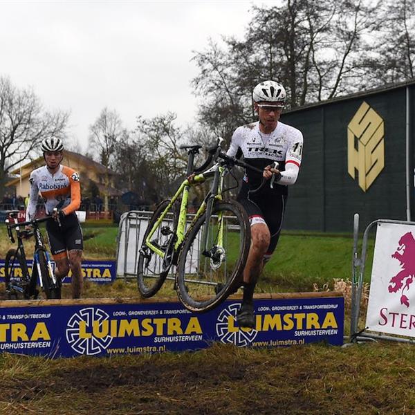 21e Internationale Centrumcross Surhuisterveen 2016 | Wielrennen Surhuisterveen