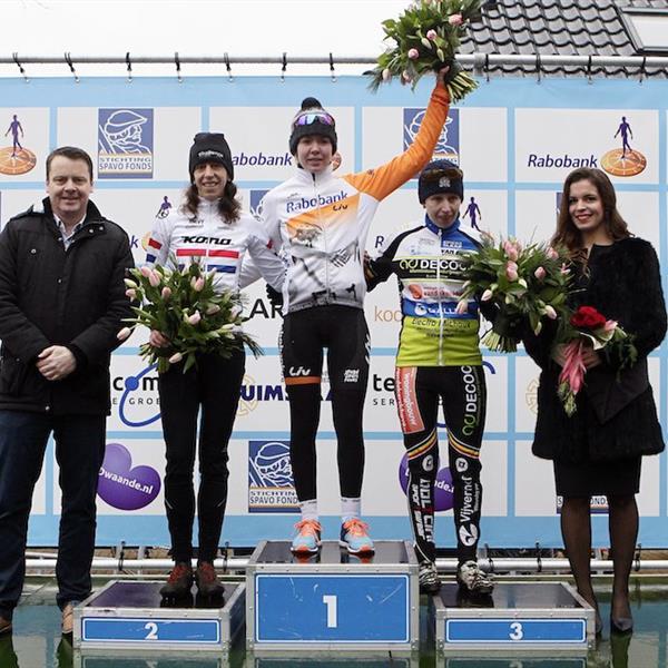 21e Internationale Centrumcross Surhuisterveen 2016 | Wielrennen Surhuisterveen