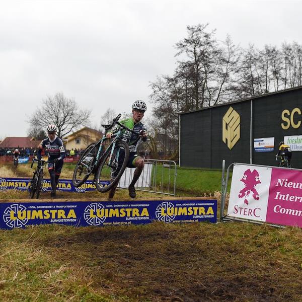 21e Internationale Centrumcross Surhuisterveen 2016 | Wielrennen Surhuisterveen