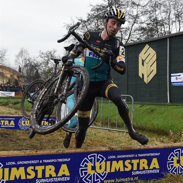 21e Internationale Centrumcross Surhuisterveen 2016 | Wielrennen Surhuisterveen