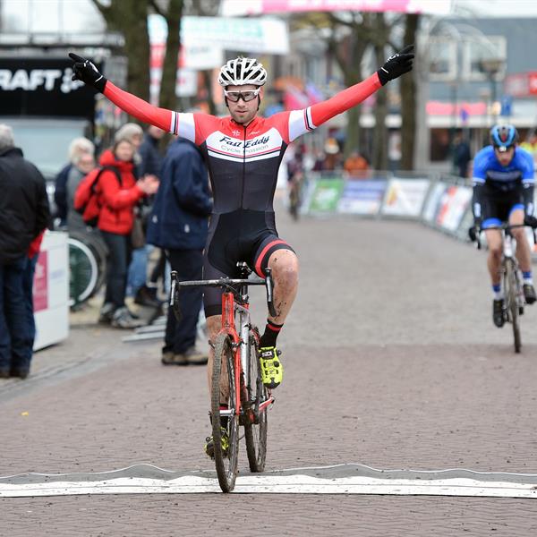21e Internationale Centrumcross Surhuisterveen 2016 | Wielrennen Surhuisterveen