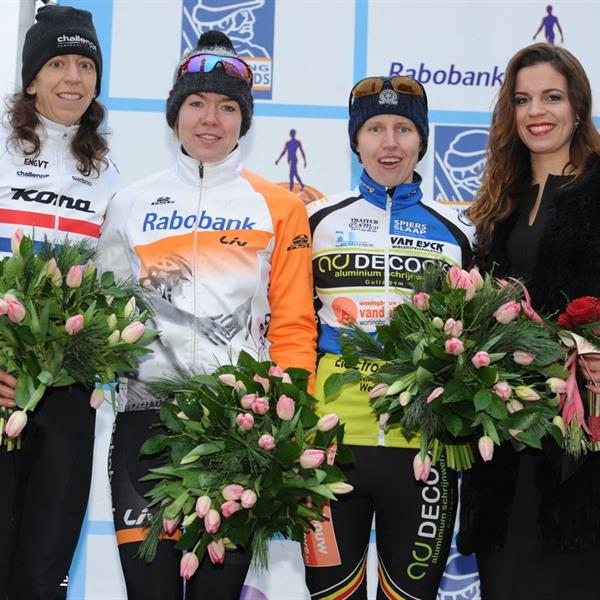 21e Internationale Centrumcross Surhuisterveen 2016 (3) | Wielrennen Surhuisterveen