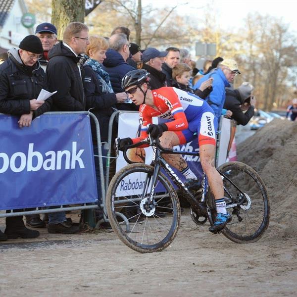 20e Internationale Centrumcross Surhuisterveen 2015 (3) | Wielrennen Surhuisterveen