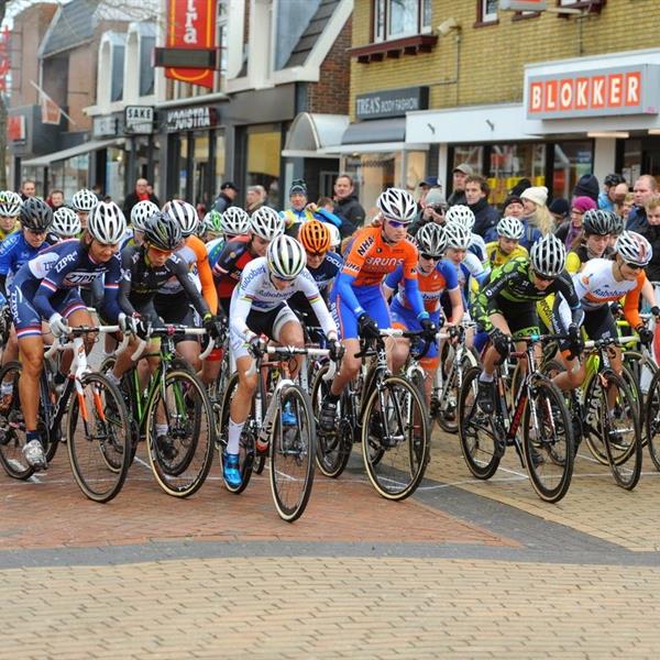 20e Internationale Centrumcross Surhuisterveen 2015 (3) | Wielrennen Surhuisterveen