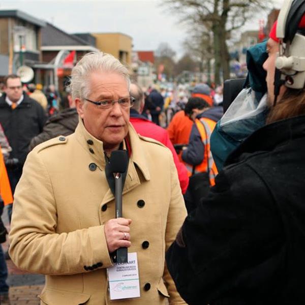 19e Centrumcross Surhuisterveen 2014 (Dames) | Wielrennen Surhuisterveen