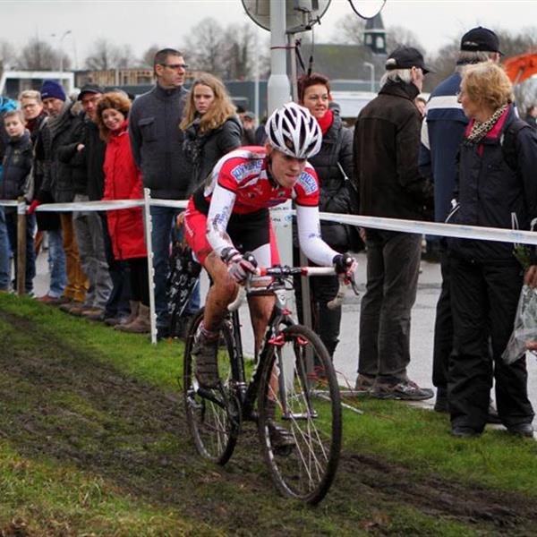 19e Centrumcross Surhuisterveen 2014 (Dames) | Wielrennen Surhuisterveen